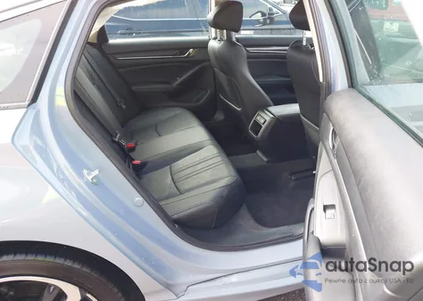 2021 Honda Accord Sport Special Edition z USA, uszkodzony, nr VIN 1HGCV1F44MA070407